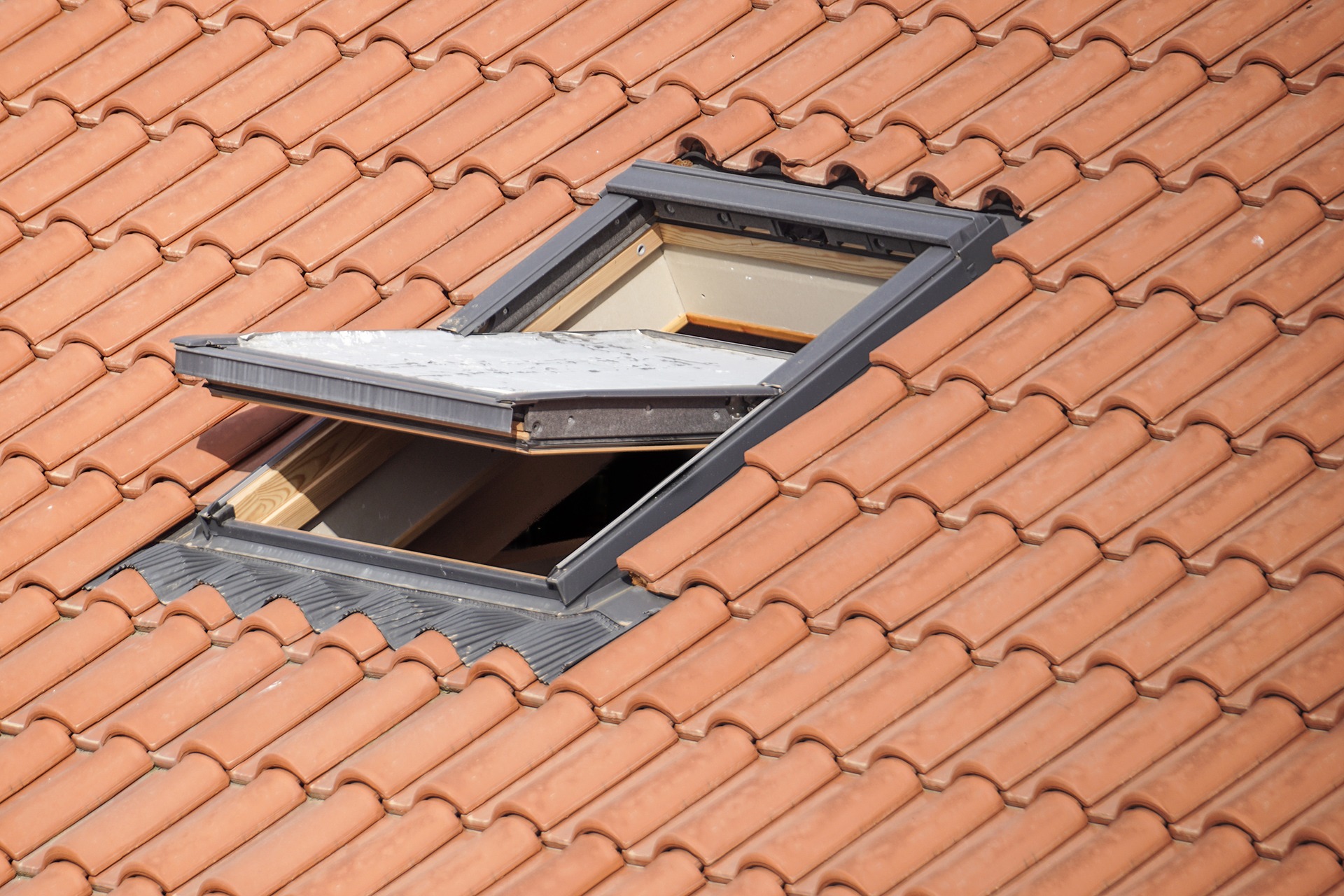 Velux-Windows-Banner Velux Windows Traderight Paving & Roofing